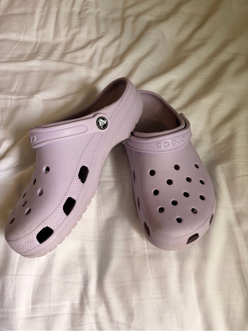 CROCS Classic Clog in Pastel Lavender